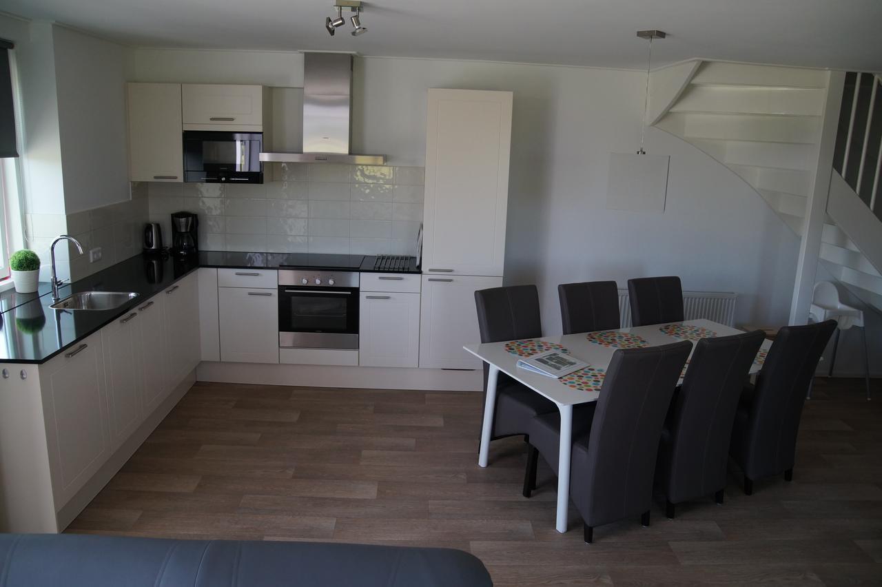 Vakantiehuizen Hofstede Elzenoord Vrouwenpolder Habitación foto